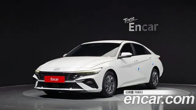 Фотография автомобиля — Hyundai Avante CN7