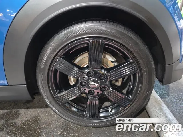 MINI Cooper Convertible — Фото автомобиля 15