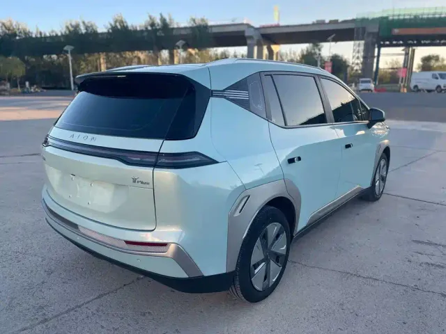 GAC Aion Y — Фото автомобиля 7