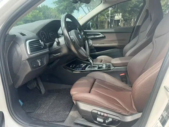 BMW 1 Series — Фото автомобиля 4