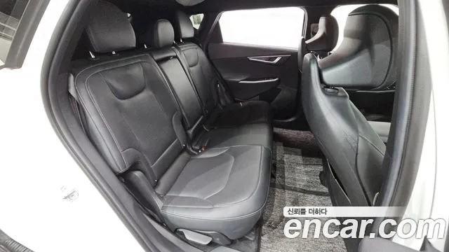 Kia EV6 — Фото автомобиля 10