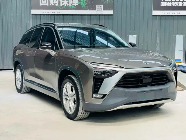 Nio ES8 — Фото автомобиля 3