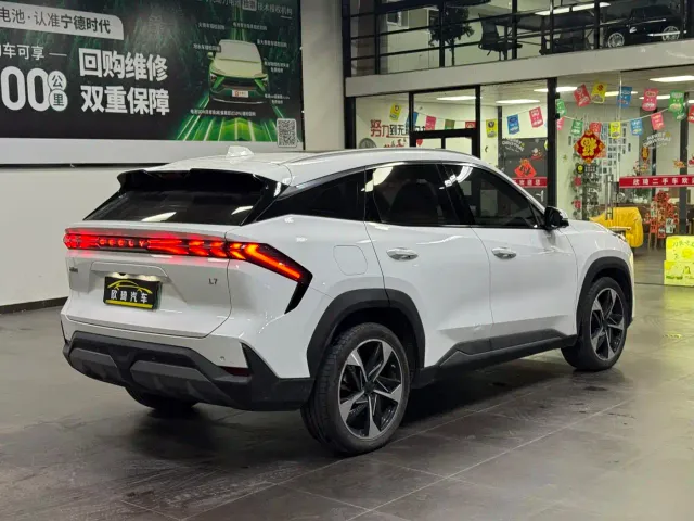 Geely Galaxy Galaxy L7 2023 1.5T 115km Starship — Фото автомобиля 17