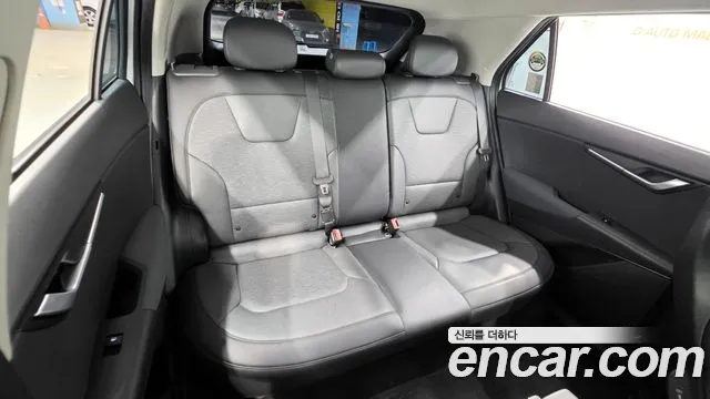 Kia Niro — Фото автомобиля 17