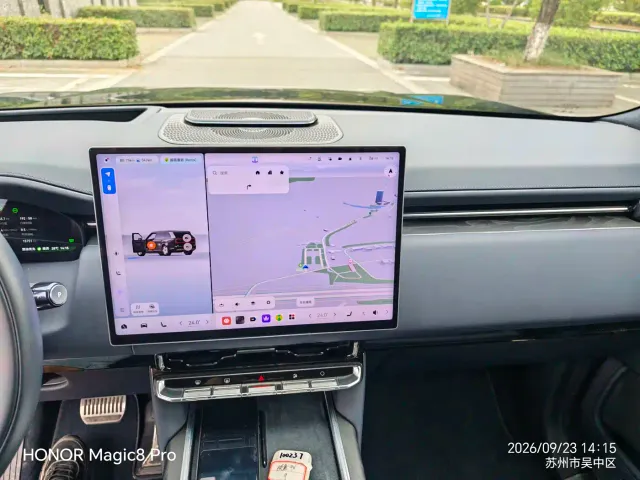 ZEEKR Zeekr 9X 2025 model Ultra Edition 70kWh — Фото автомобиля 10