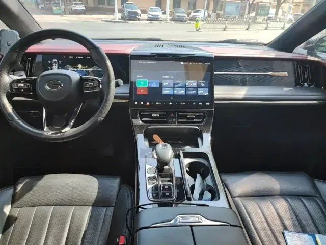 GAC Trumpchi M8 — Фото автомобиля 12