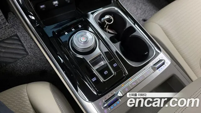 Kia Canival Carnival 4 поколение Дизель 7 мест Signature — Фото автомобиля 9