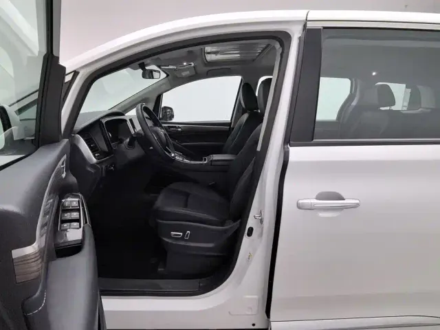 GAC Trumpchi M8 — Фото автомобиля 10