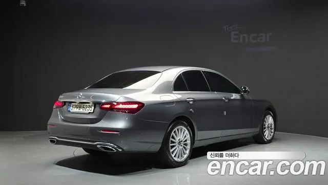 Mercedes-Benz E-Class W213 — Фото автомобиля 2