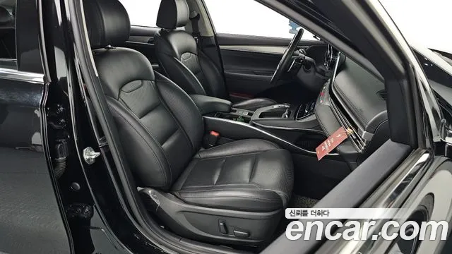 Hyundai Grandeur New — Фото автомобиля 26