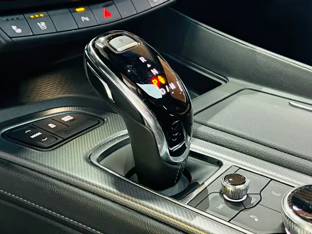 Cadillac CT5 — Фото автомобиля 10