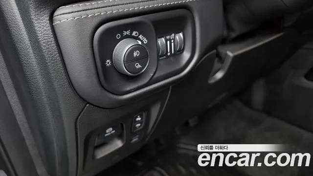 Dodge Ram — Фото автомобиля 28