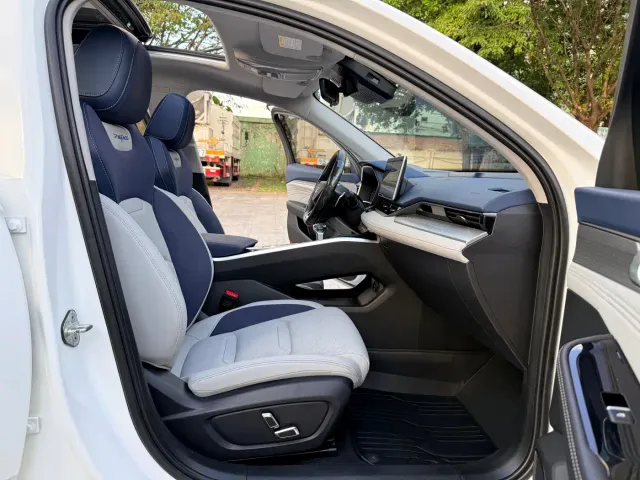 Geely Xingrui — Фото автомобиля 10