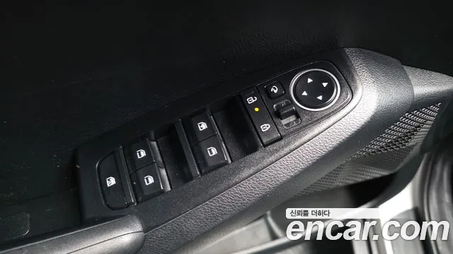 Kia Seltos — Фото автомобиля 28