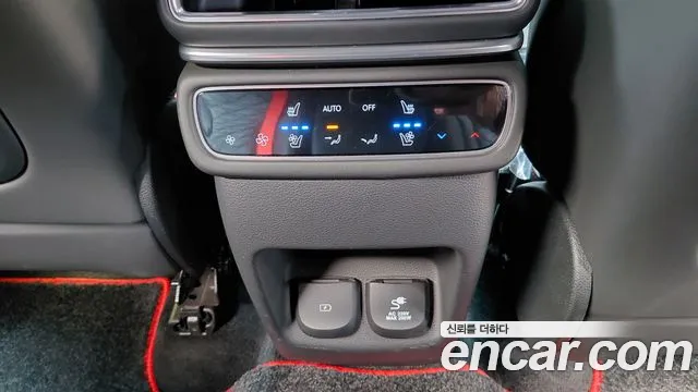 Genesis GV80 — Фото автомобиля 29
