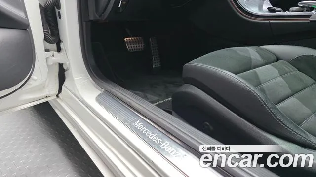 Mercedes-Benz C-Class — Фото автомобиля 26