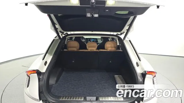 Kia EV6 — Фото автомобиля 26