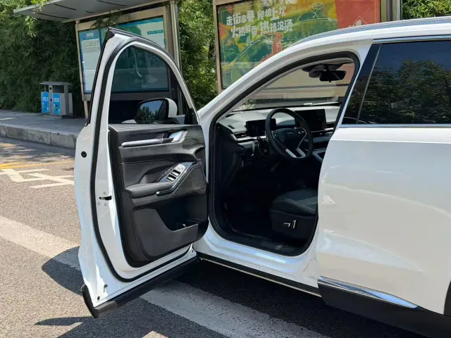 Haval H6 — Фото автомобиля 15