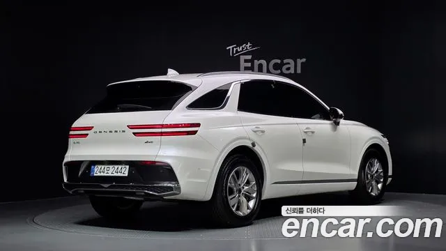 Genesis GV70 — Фото автомобиля 2
