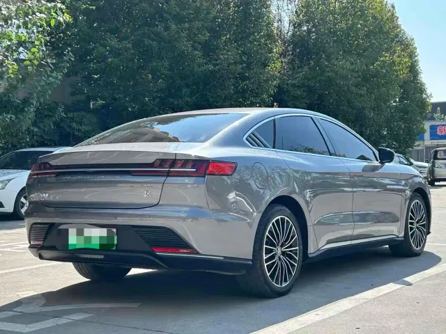 BYD Han — Фото автомобиля 10