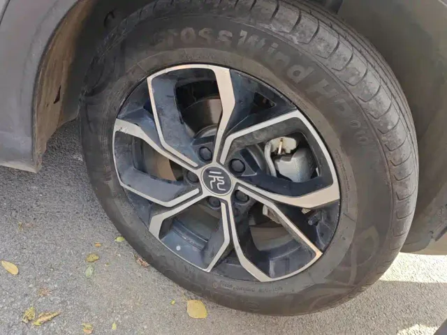 BYD Yuan PLUS — Фото автомобиля 6