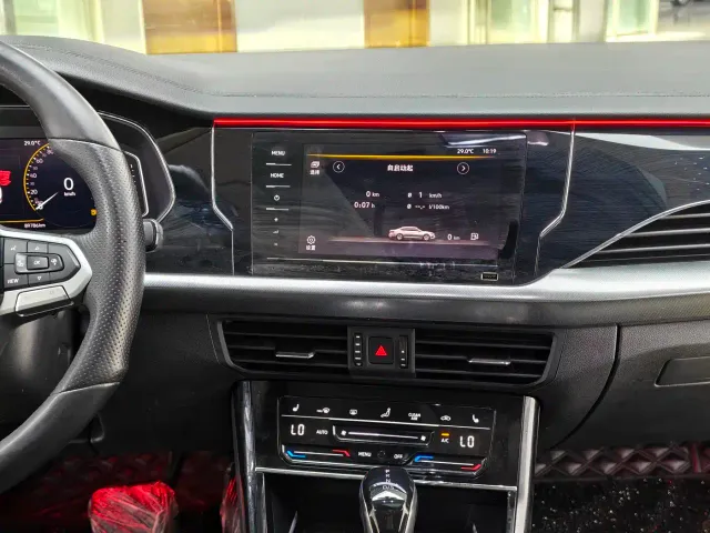 Volkswagen Passat — Фото автомобиля 12