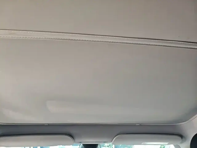 Tesla Model Y — Фото автомобиля 13