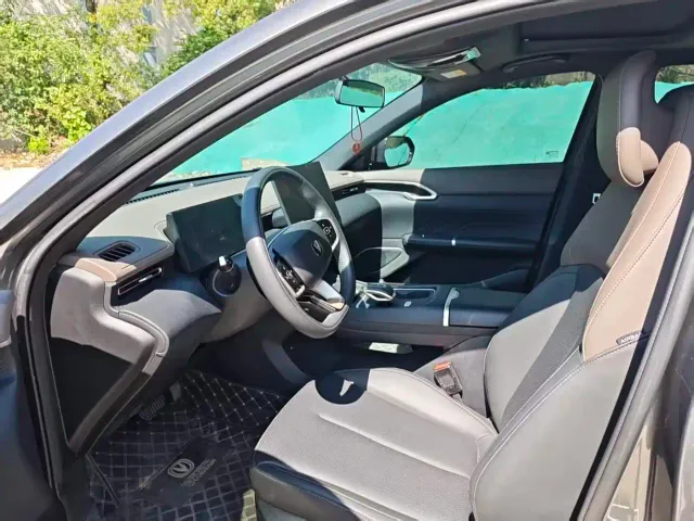 Changan Eado — Фото автомобиля 4