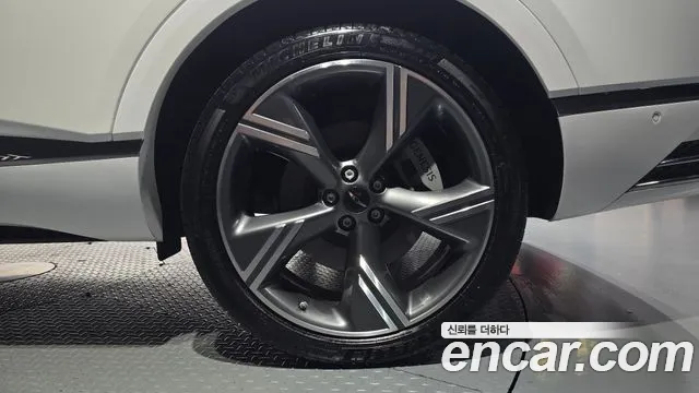 Genesis GV80 — Фото автомобиля 6