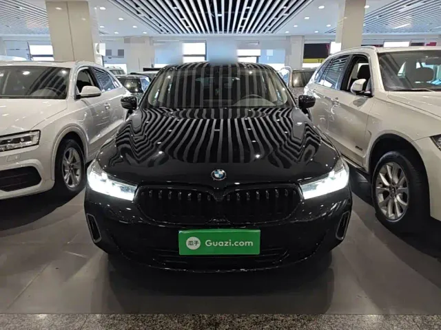 BMW 6 Series Gran Turismo — Фото автомобиля 2