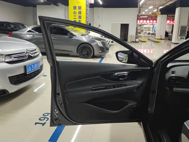 GAC Trumpchi Emkoo — Фото автомобиля 7