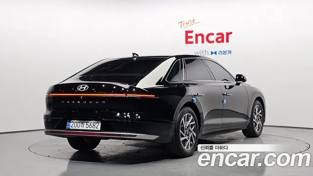 Hyundai Grandeur GN7 — Фото автомобиля 2
