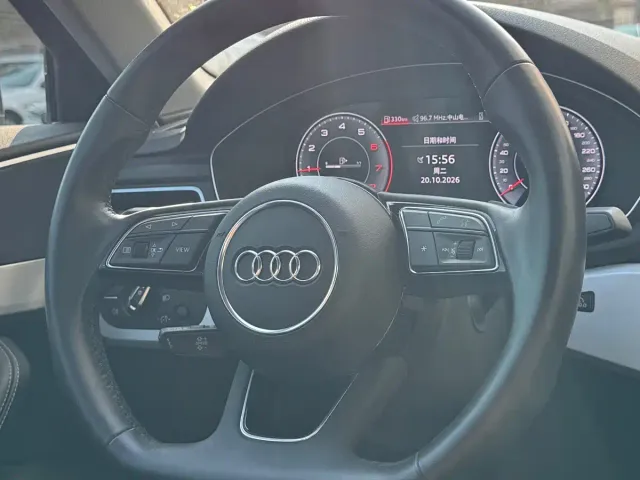 Audi A4L — Фото автомобиля 14