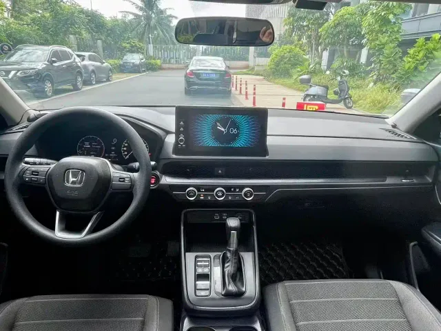 Honda CR-V — Фото автомобиля 5