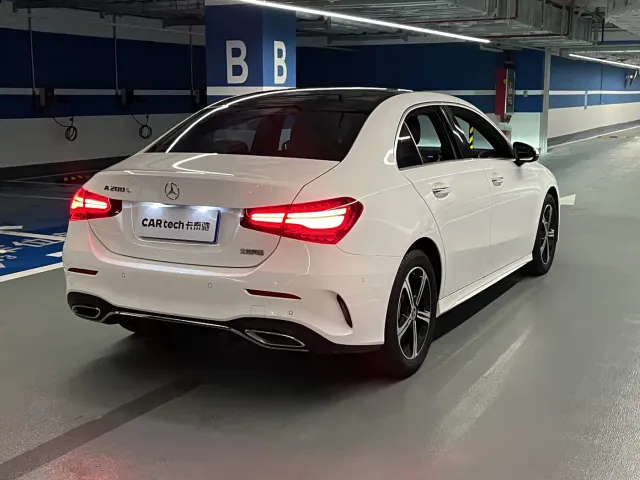 Mercedes-Benz A-Class — Фото автомобиля 8