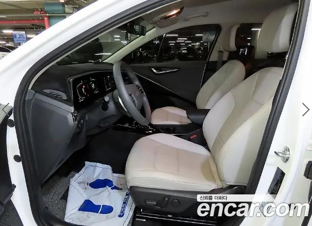 Kia Niro The All New — Фото автомобиля 6