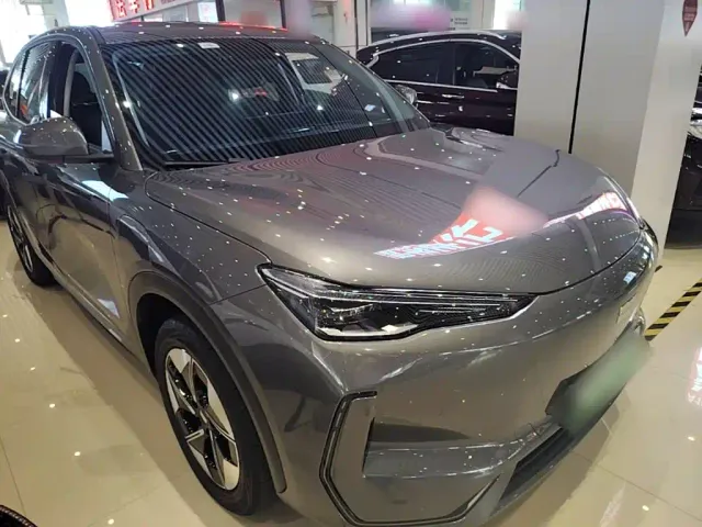 Geely Galaxy E5 — Фото автомобиля 3