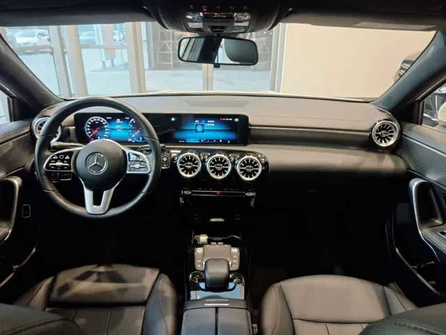 Mercedes-Benz A-Class — Фото автомобиля 8