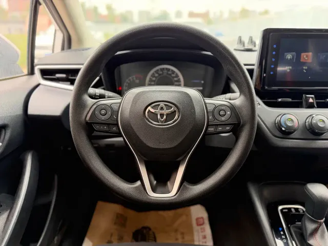 Toyota Corolla — Фото автомобиля 11
