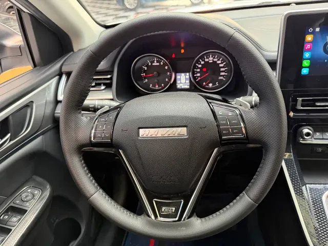 Haval M6 — Фото автомобиля 14