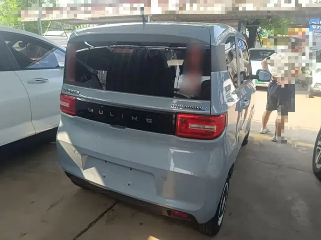 Wuling Hongguang Mini EV — Фото автомобиля 6