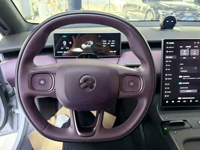 Nio ET5 Touring — Фото автомобиля 11