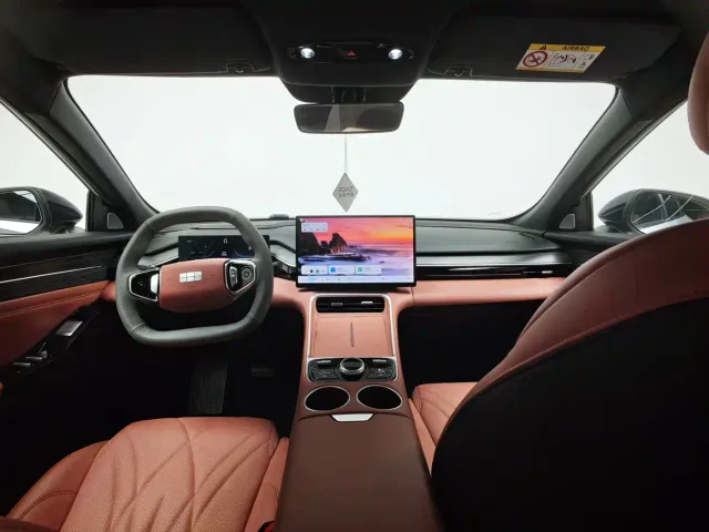 Geely Galaxy L6 — Фото автомобиля 18