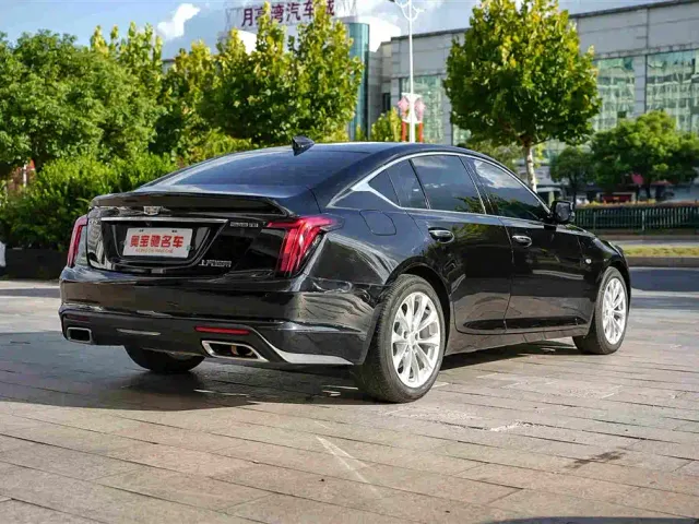 Cadillac CT5 — Фото автомобиля 17