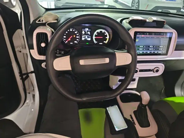 Roewe Clever — Фото автомобиля 10