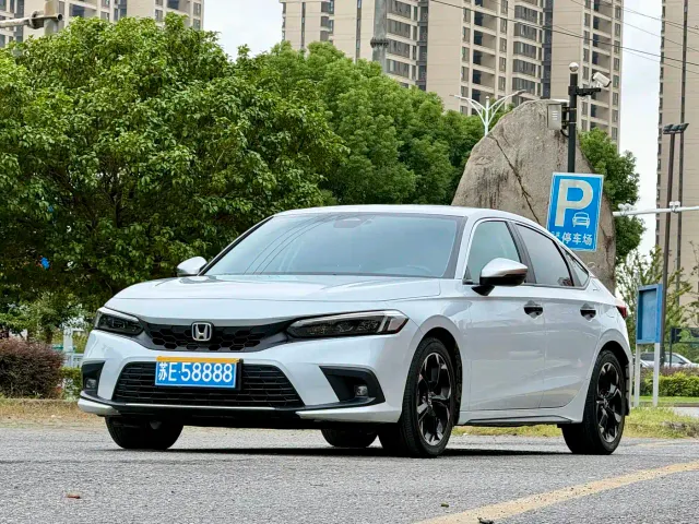 Honda Civic — Фото автомобиля 4