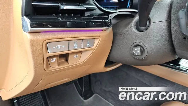 Genesis G80 Бензин 2.5 турбо AWD — Фото автомобиля 24