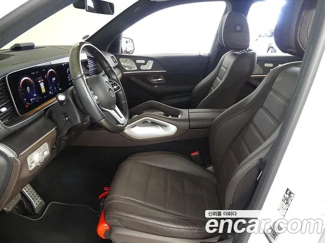 Mercedes-Benz GLS-Class — Фото автомобиля 10