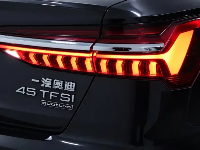 Audi A6L — Фото автомобиля 20