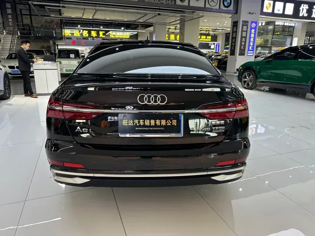Audi A6L — Фото автомобиля 17